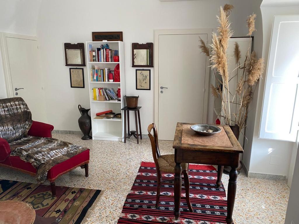 Casa Gianre Guest House โมโนโปลี ภายนอก รูปภาพ